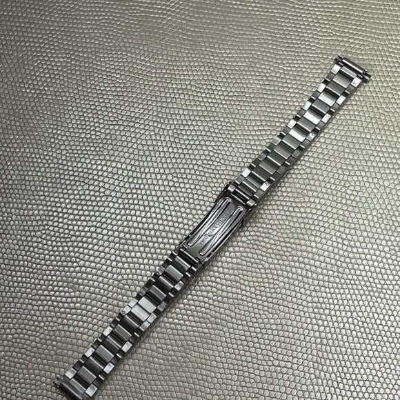 12mm - 16mm Stainless Steel Watch Bracelet with Fold-Over Clasp with Flap. - Picture 5 of 6
